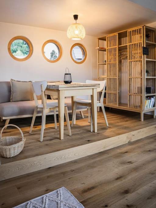 Wohnwagon Paul - Autarkie Erleben! - Tiny House Villa Oberschneiding Exterior foto